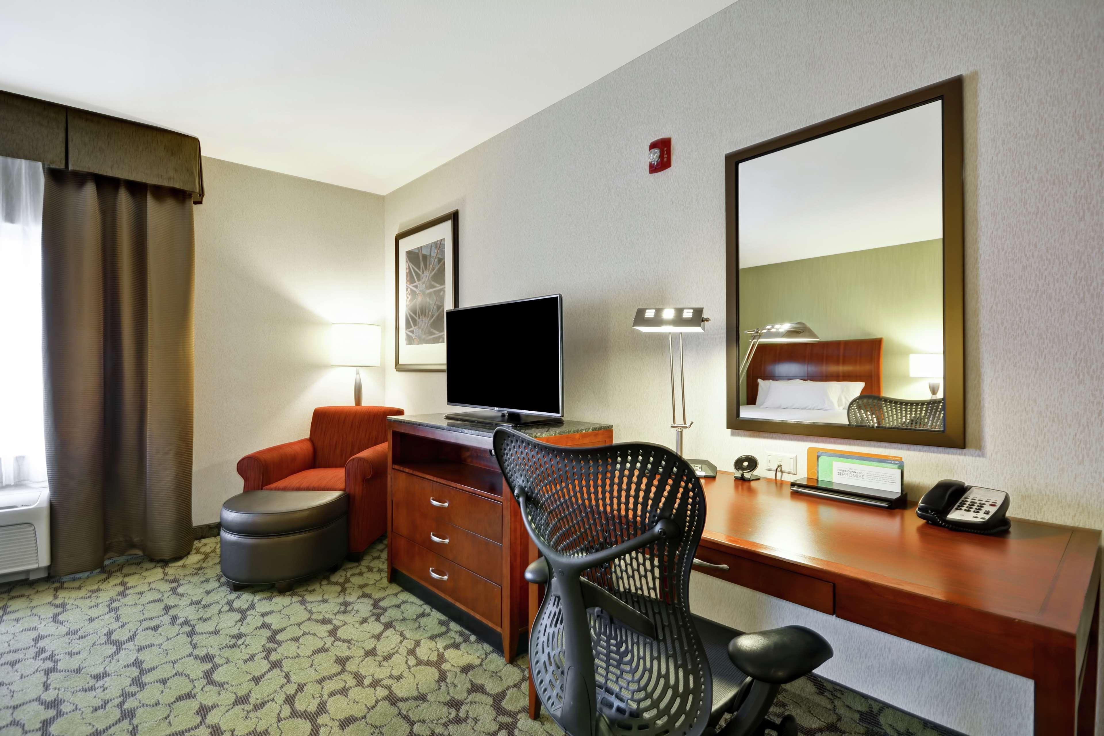 Hilton Garden Inn Fort Collins Eksteriør billede