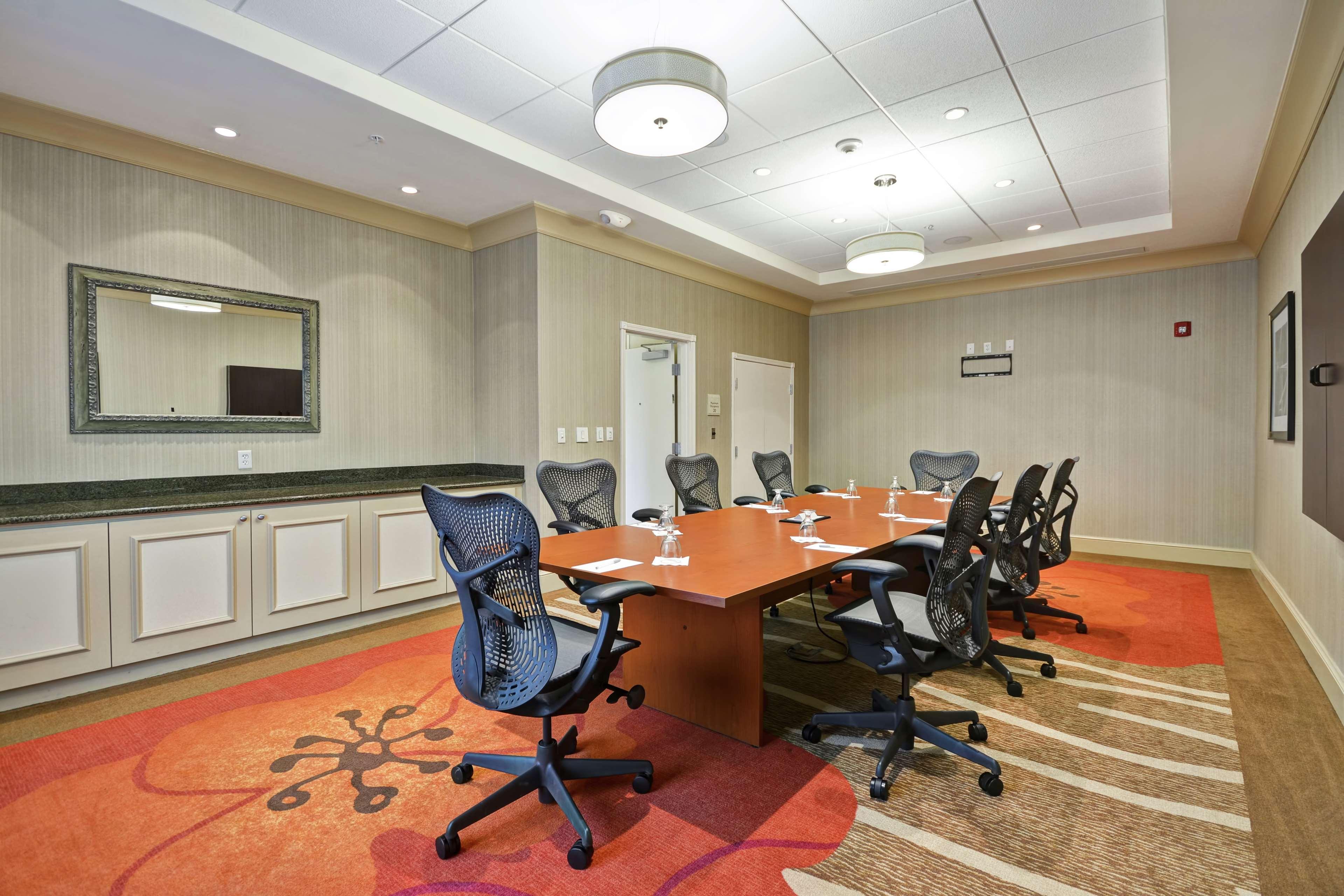 Hilton Garden Inn Fort Collins Eksteriør billede