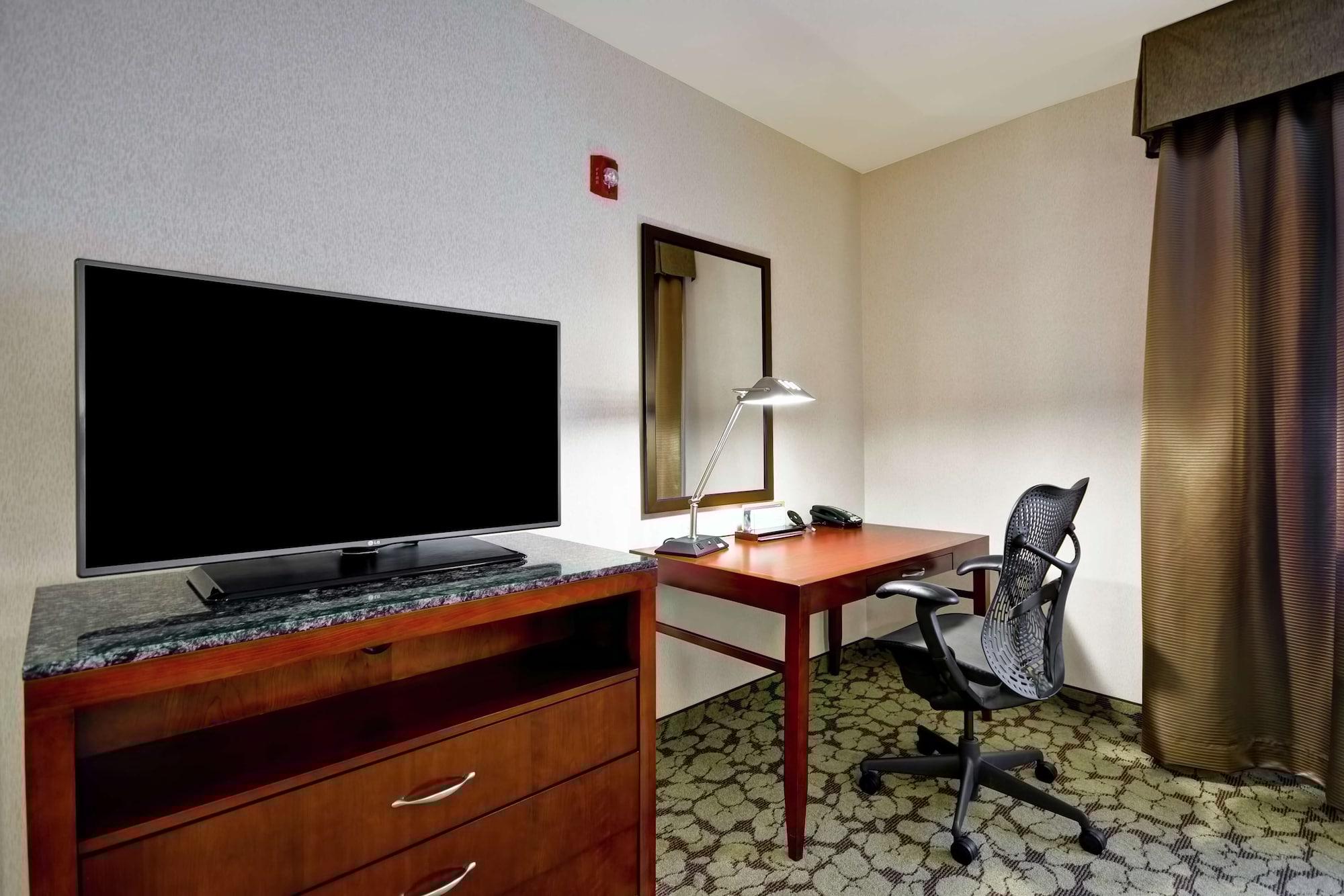 Hilton Garden Inn Fort Collins Eksteriør billede