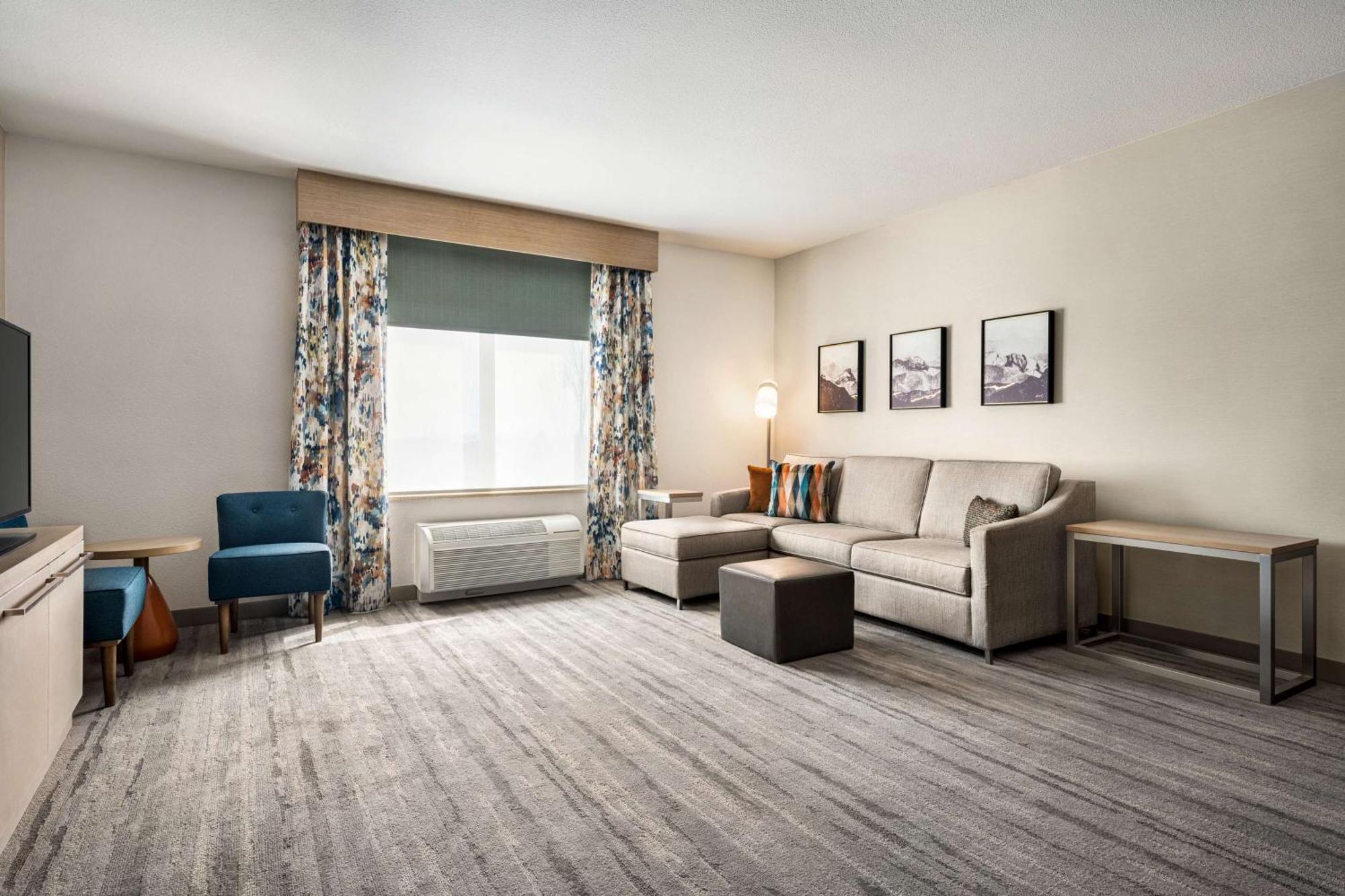 Hilton Garden Inn Fort Collins Eksteriør billede